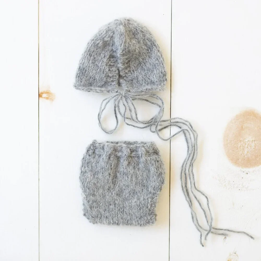 Hand Knit Wool and Alpaca Newborn Photography Prop Diaper Cover and Bonnet Set